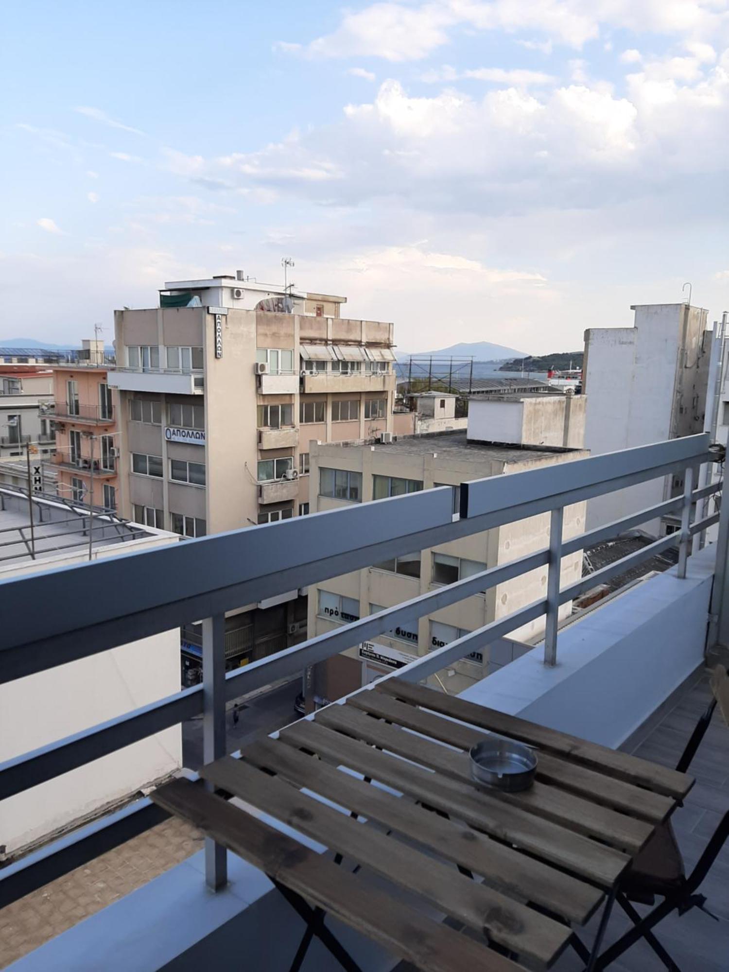 Central Mark Loft Volos Bagian luar foto
